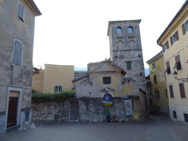 Giro del Monteghello -  sentiero F1 (Rovereto)